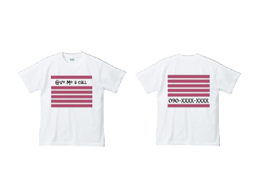 ネイビーTシャツにワイン好きのデザインのTシャツ